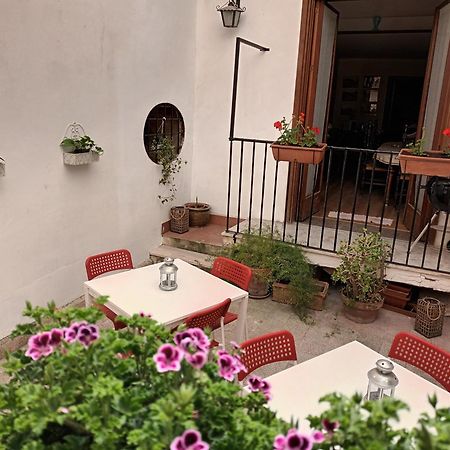 Palazzo Del Bono Suites Palermo Esterno foto