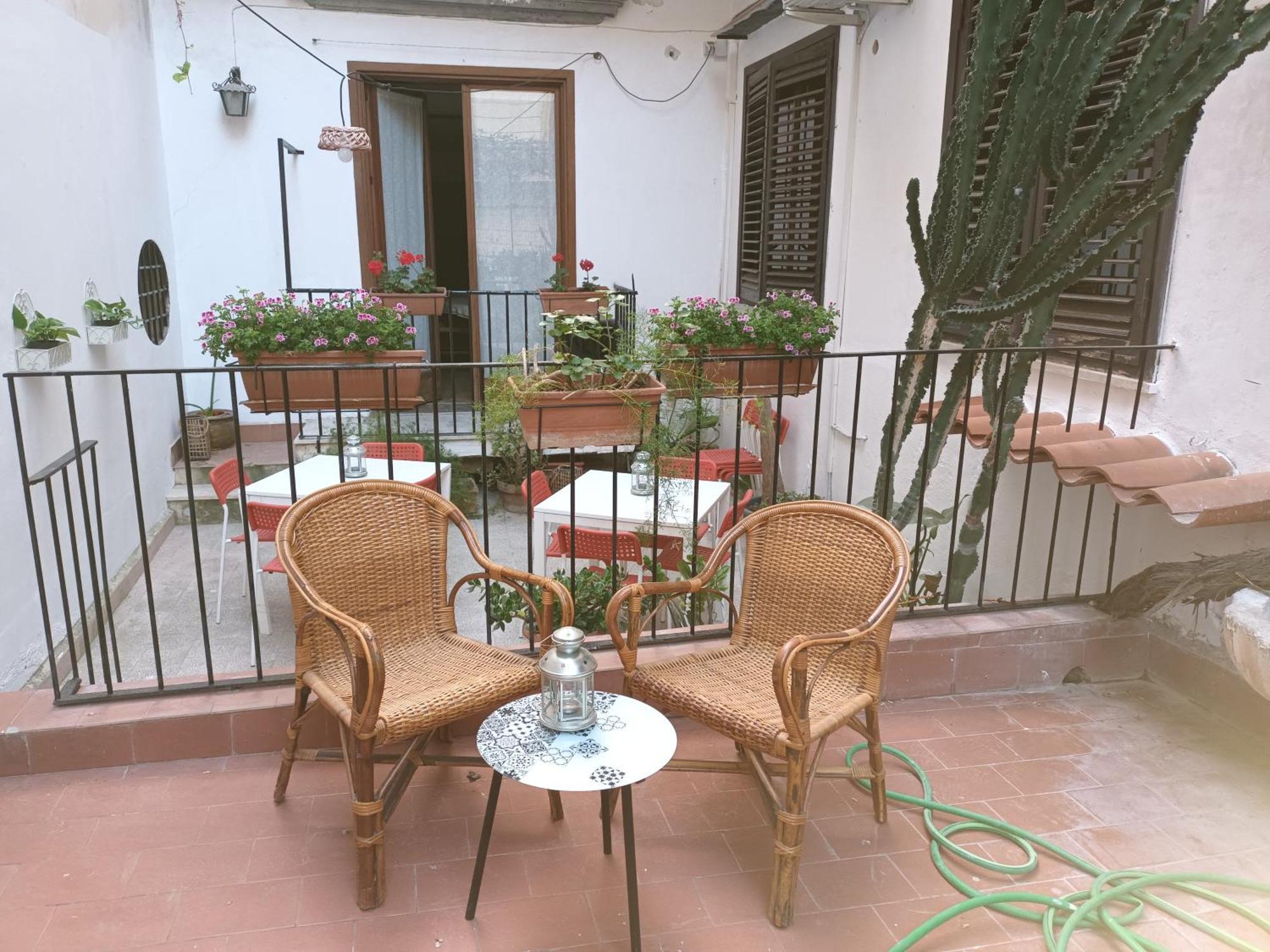 Palazzo Del Bono Suites Palermo Esterno foto